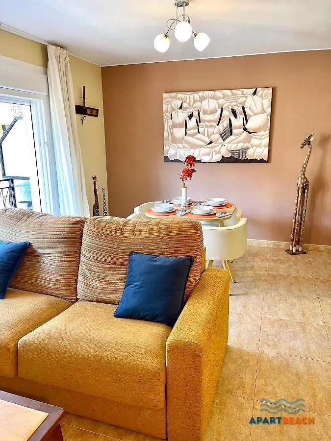Apartbeach Cye 3 Junto Playa Climatizado Y Parquing La Pineda Apartment