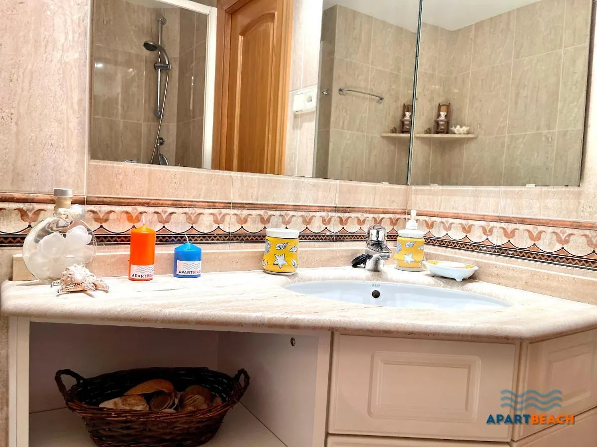 Apartbeach Cye 3 Junto Playa Climatizado Y Parquing La Pineda