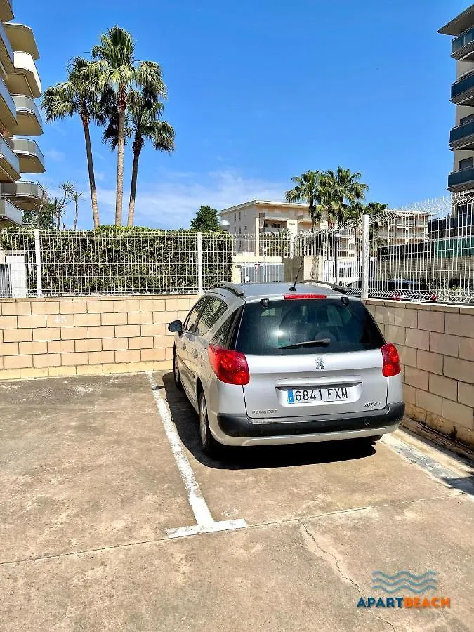 Apartbeach Cye 3 Junto Playa Climatizado Y Parquing La Pineda Apartmán